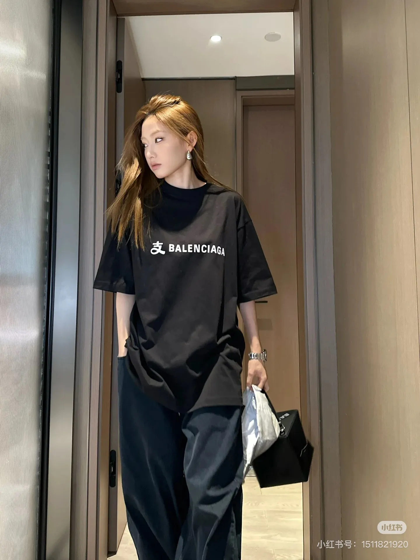# Balenciaga/ # T Same Style